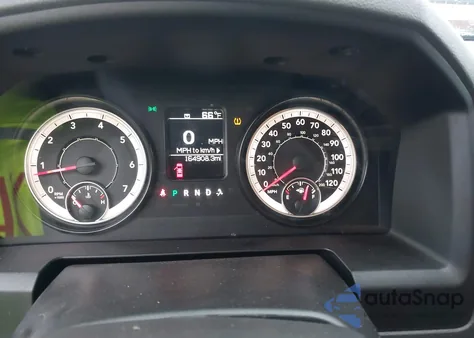 2016 Ram 1500 Express z USA, uszkodzony, nr VIN 1C6RR7FT9GS154039